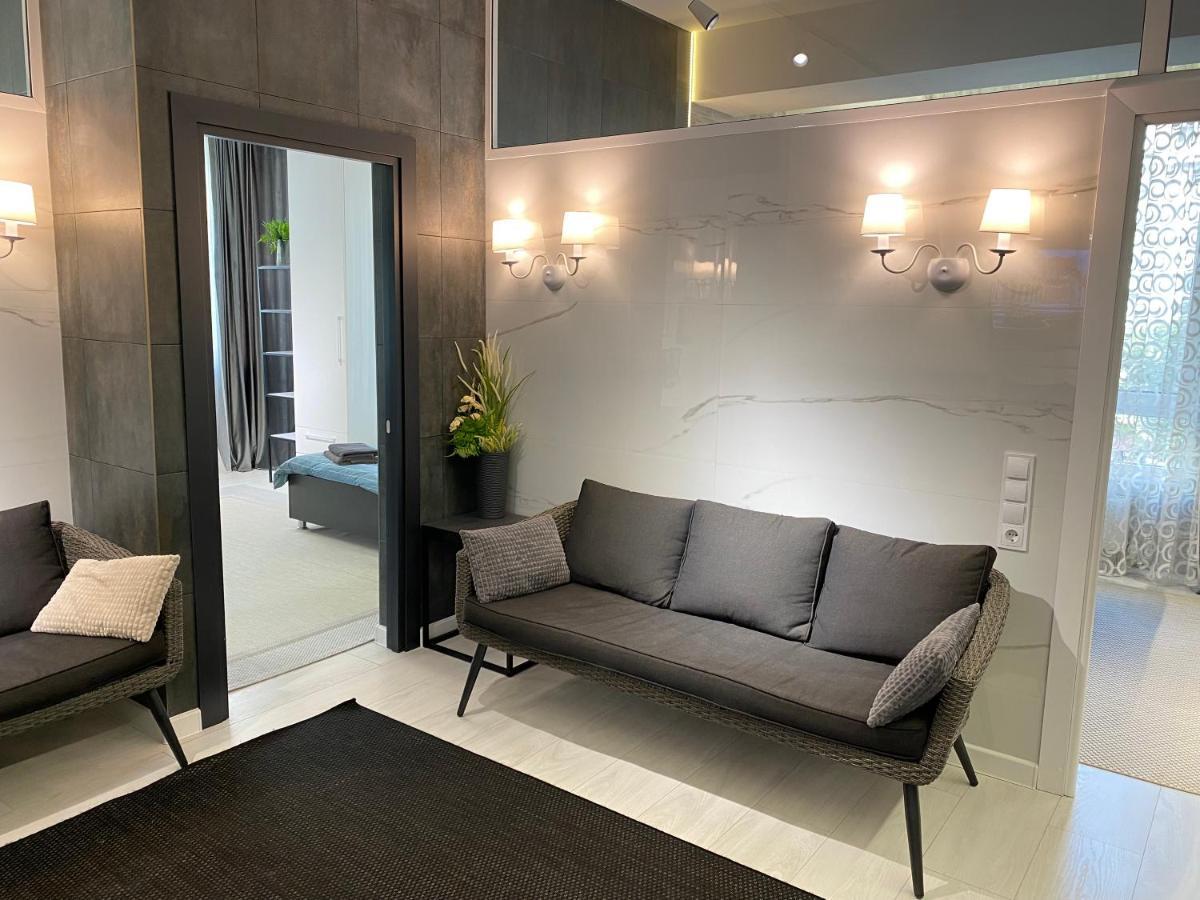 Rentnow Modern Business With 3 Bedrooms In Centre * Chisinau