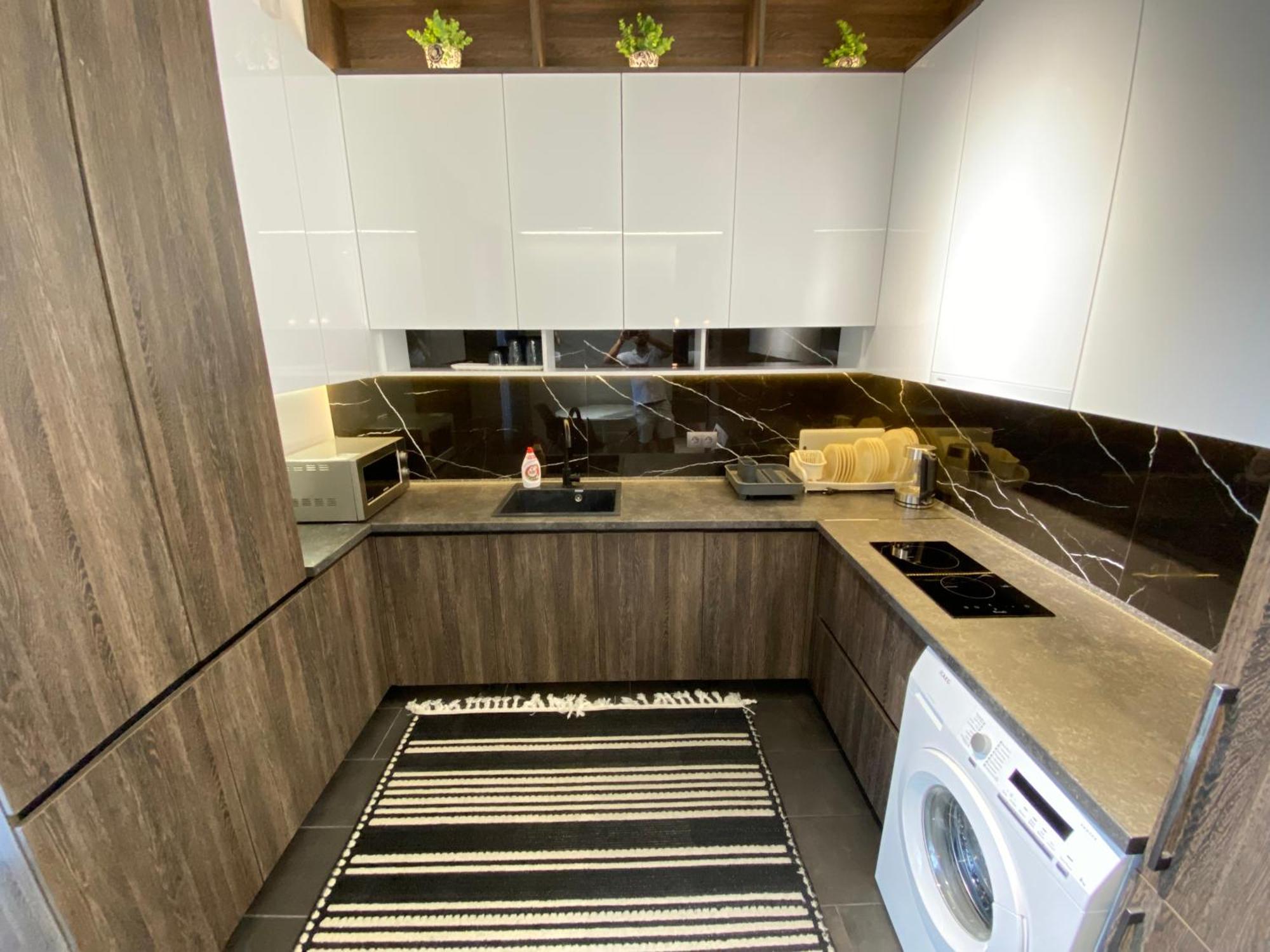 Rentnow Modern Business With 3 Bedrooms In Centre Apartment Chisinau