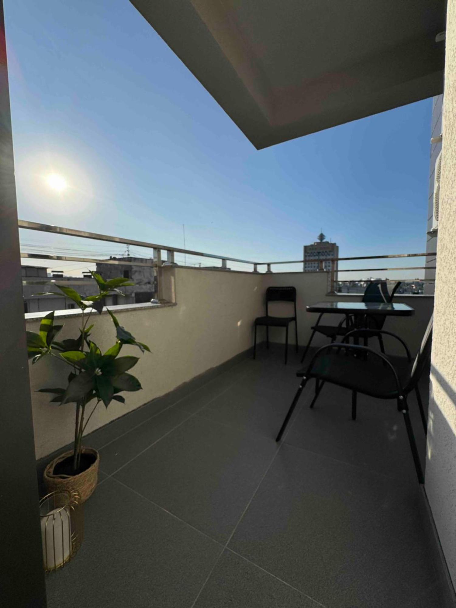 Rentnow Modern Business With 3 Bedrooms In Centre Apartment Chisinau