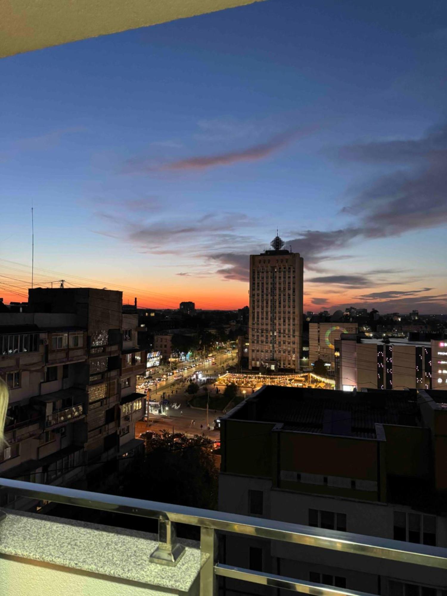 Rentnow Modern Business With 3 Bedrooms In Centre Apartment Chisinau